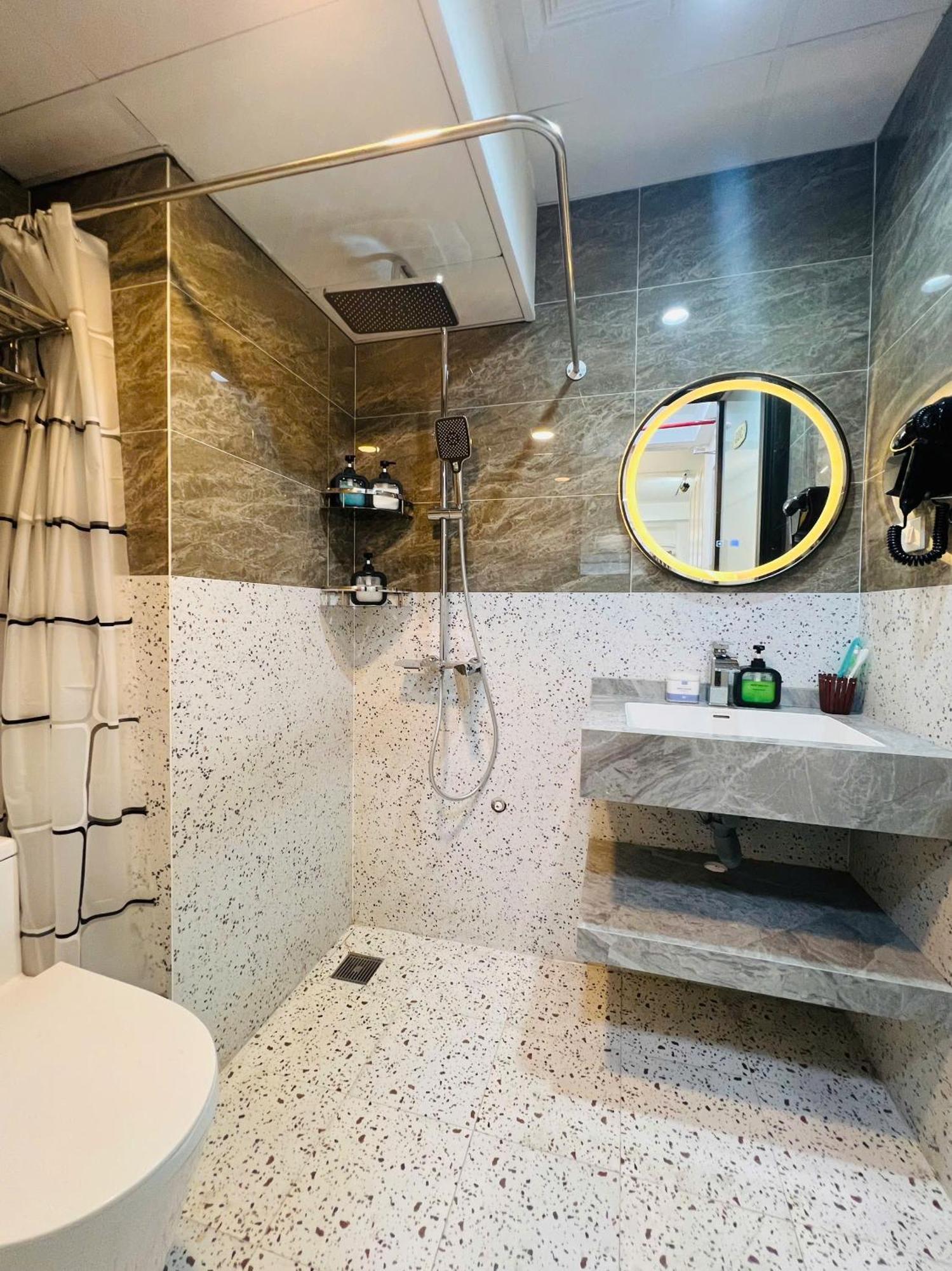 האנוי Amazing Stay-Apartment Homestay, Quiet And Cozy Place Ltt Thanh Xuan מראה חיצוני תמונה